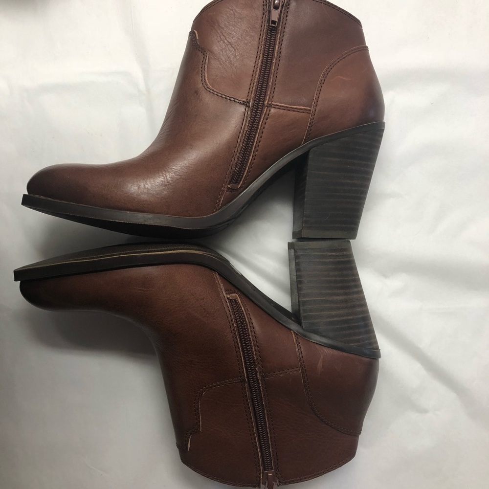 Lucky Brand Brown Leather Ankle Boots Size 10 - Picture 6 of 7